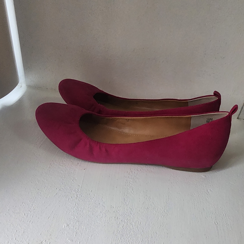 Brand NEW a.n.a Magenta Suede Ballet Flats - Picture 2 of 6